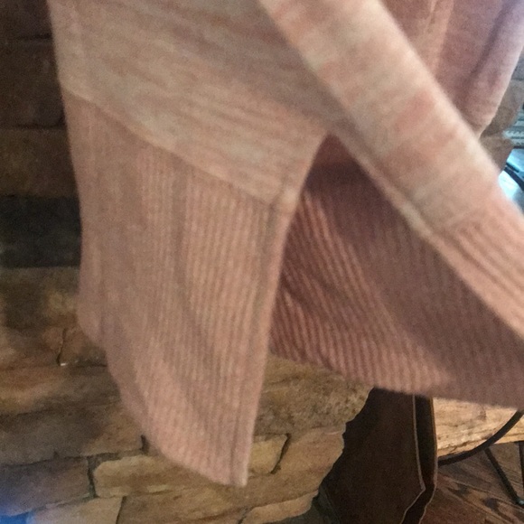 Gap Sweater - Picture 3 of 4